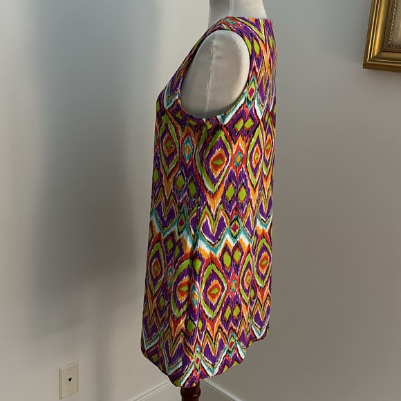 Like new Jude Connally “Beth” Dress Size L Sleeveless - Picture 3 of 7